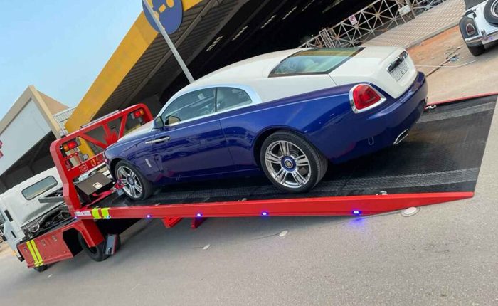 سطحات سحب سيارات